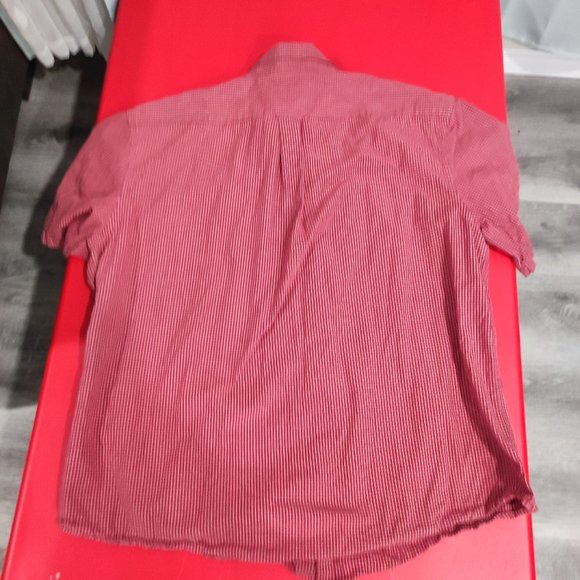 Izod short sleeve button up shirt men's size XXL - Picture 2 of 4